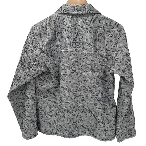 Chico’s Jacket Womens Medium/8 Silver Textured Rose Pattern Button Up Light - Picture 3 of 6